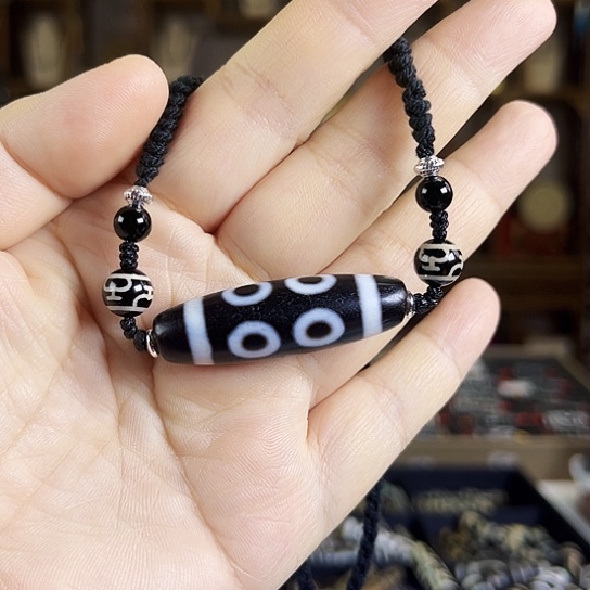 玛瑙/玉髓颈饰合金