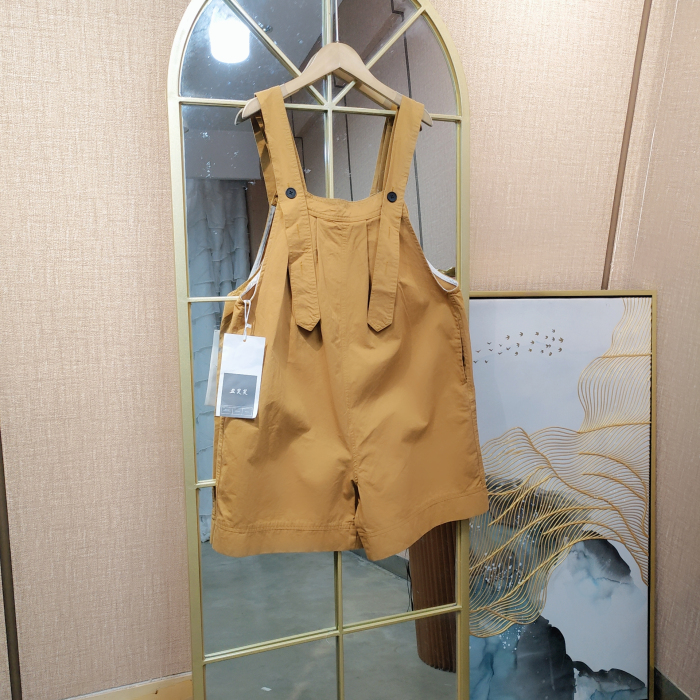 BG769孕妇卡其色背带裤100-140