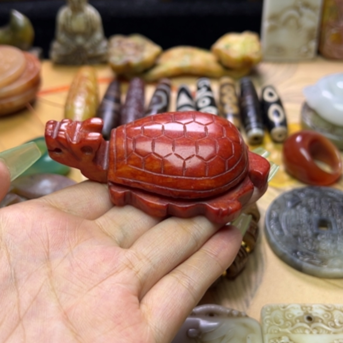 【闪购商品】蛇纹石玉未镶嵌颈饰