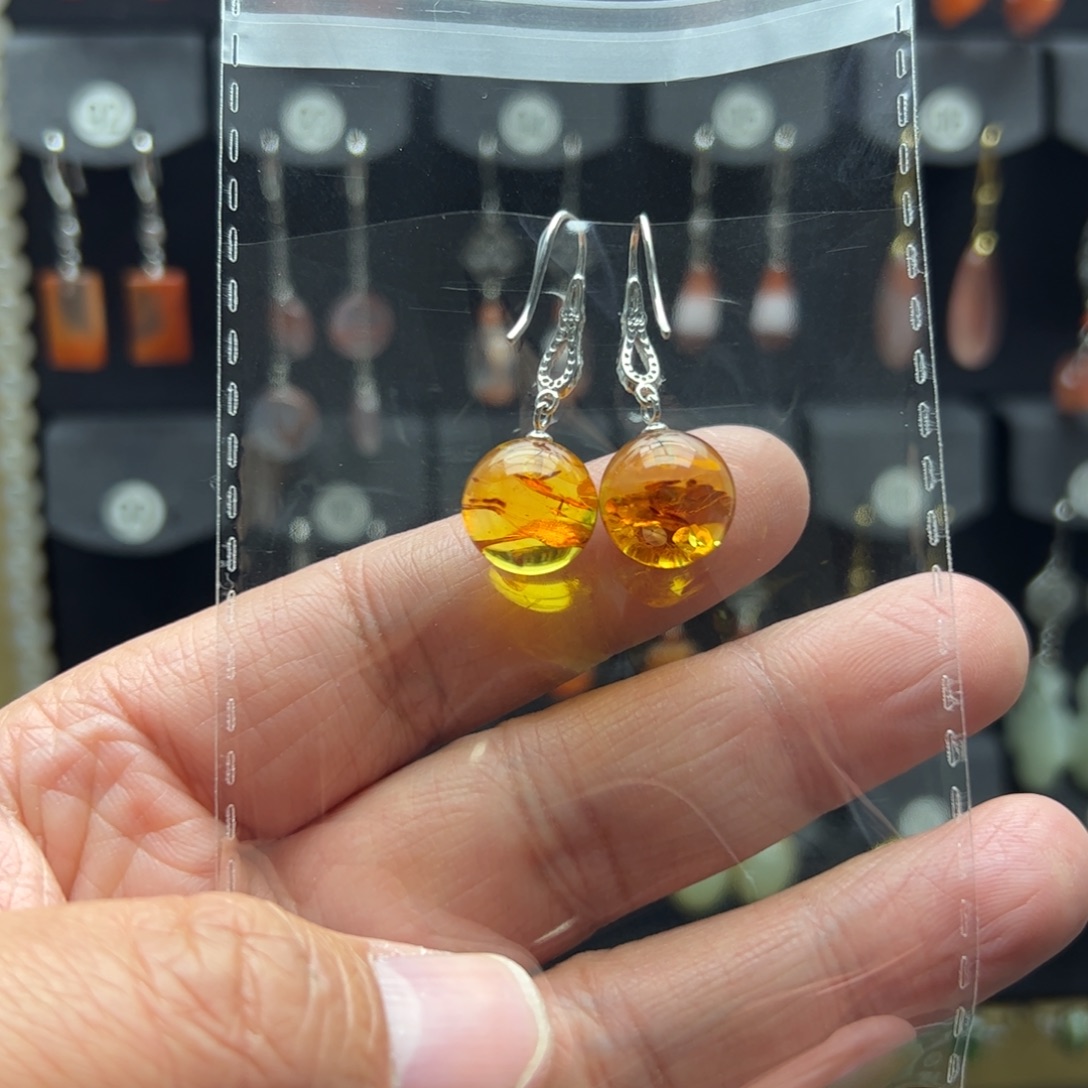 珍***蜜蜡银S925镶嵌耳饰