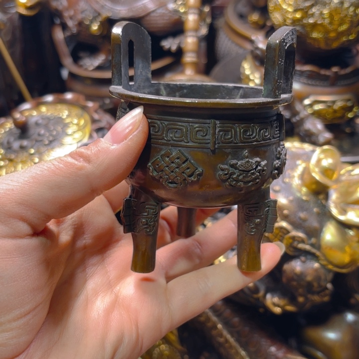 铜器摆件收收藏藏