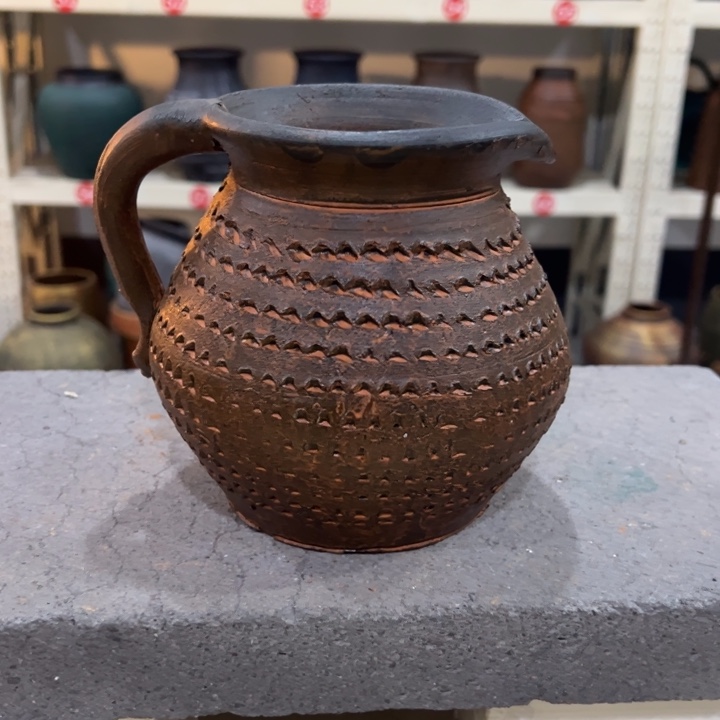 8.8-1高14口11土黄小壶