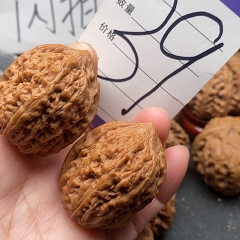 桃核吊坠34全品大蒜