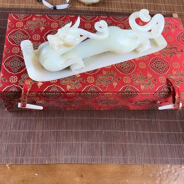 天***7和田玉未镶嵌挂件