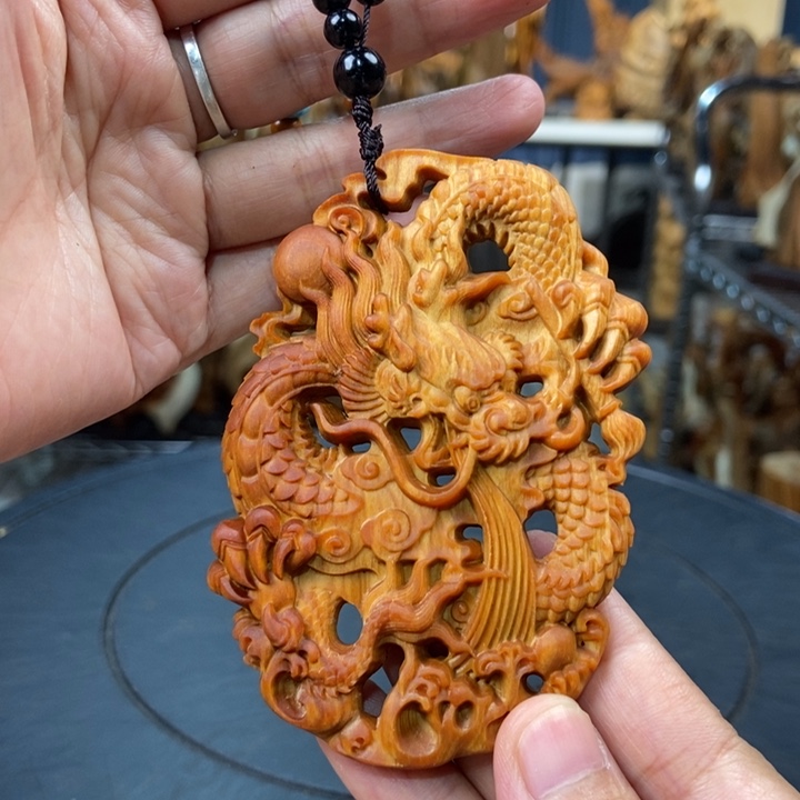 柏木（崖柏）手把件龙牌