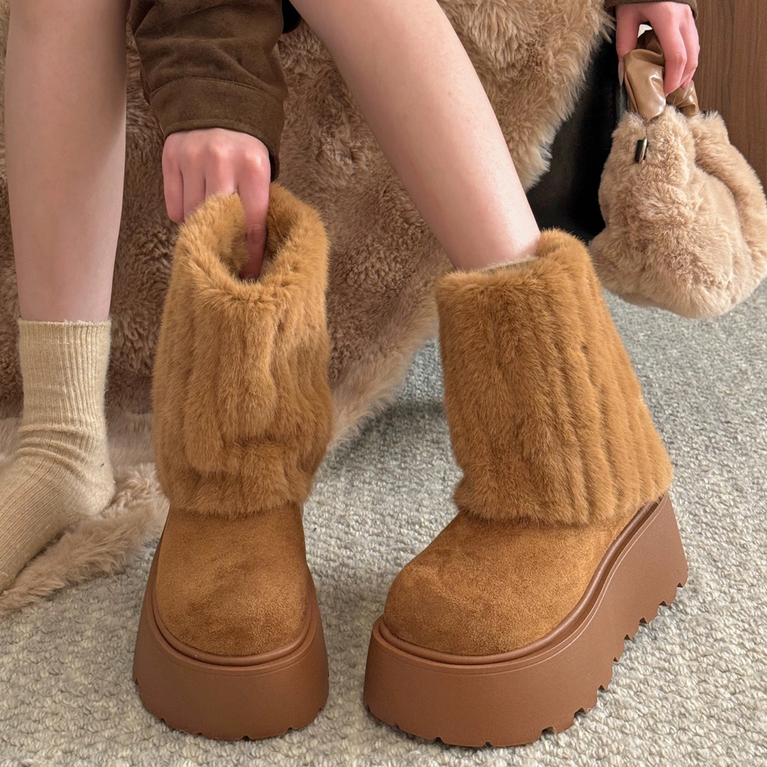 冰岛雪地靴女冬季加绒加厚保暖防滑短筒棉鞋小个子增高百搭女靴