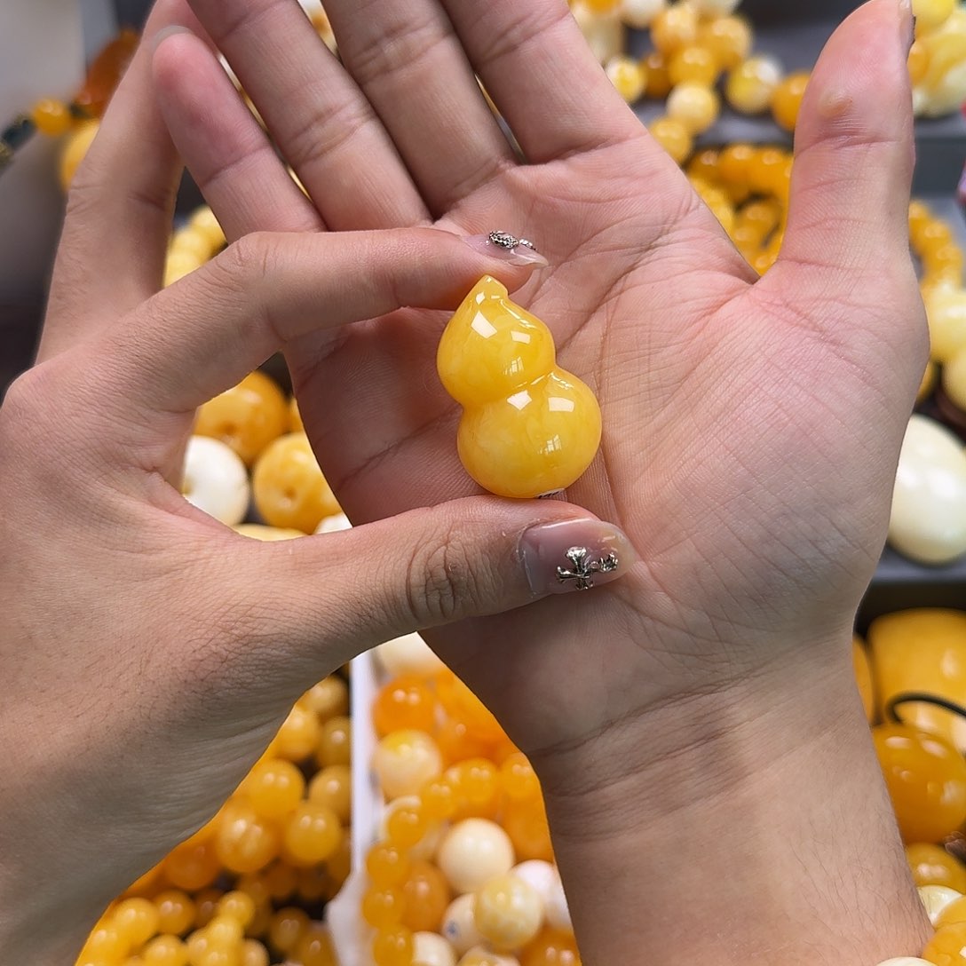 蜜蜡珠宝奇石未镶嵌葫芦