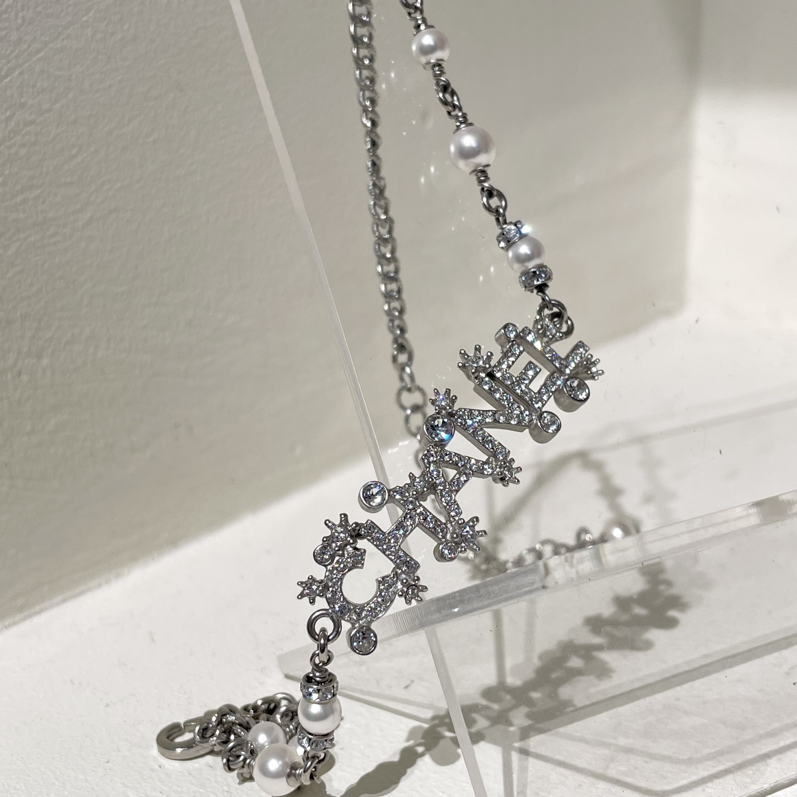 95新 Chanel/香奈儿 特价！23P雪花珍珠logo字母项链 2501368