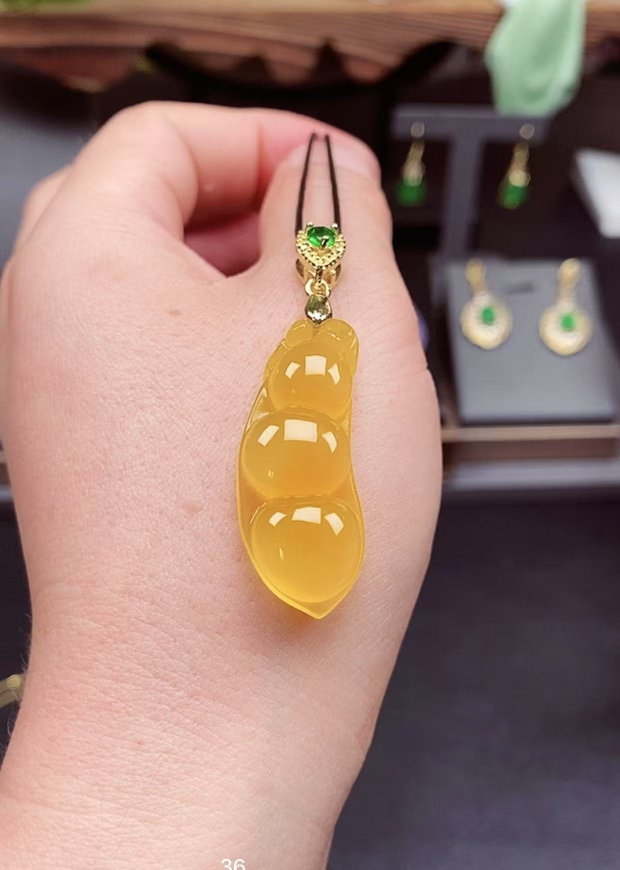 【黄福豆夹】黄色A玉美人正品天然玉石、奢华高档冰透水润天然玉玉髓