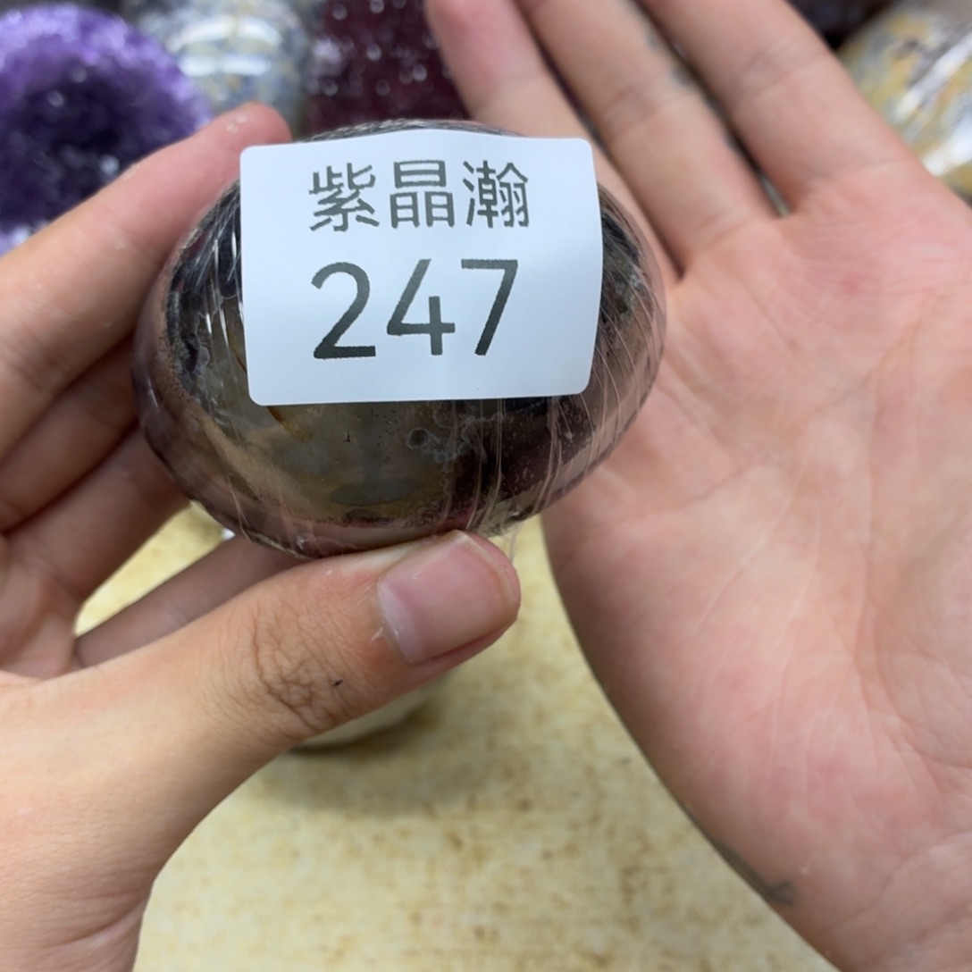 香***儿未镶嵌水晶大型摆件（非配饰）