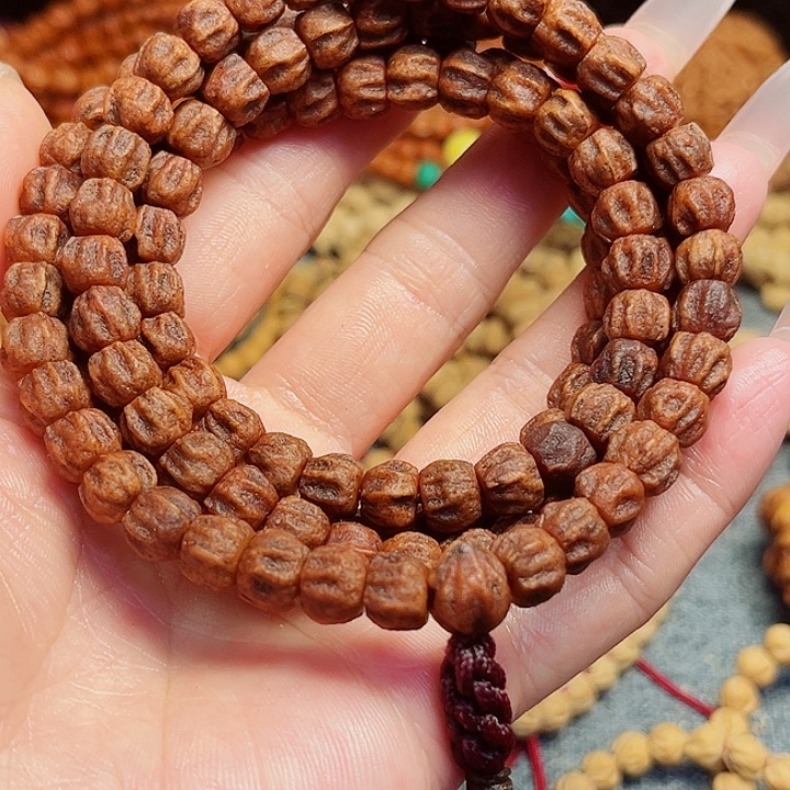 猪***柏香籽/百香籽吊坠