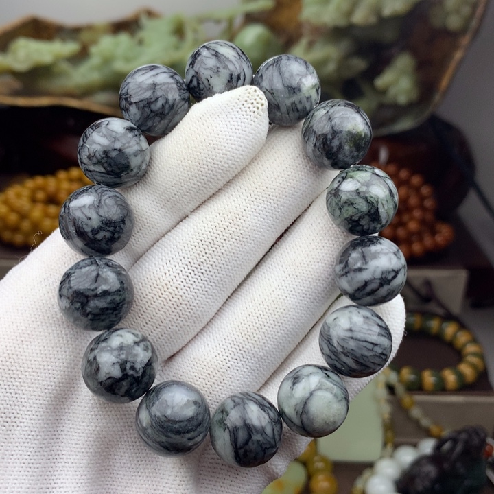 岫岩河磨玉（透闪石质玉）未镶嵌手链