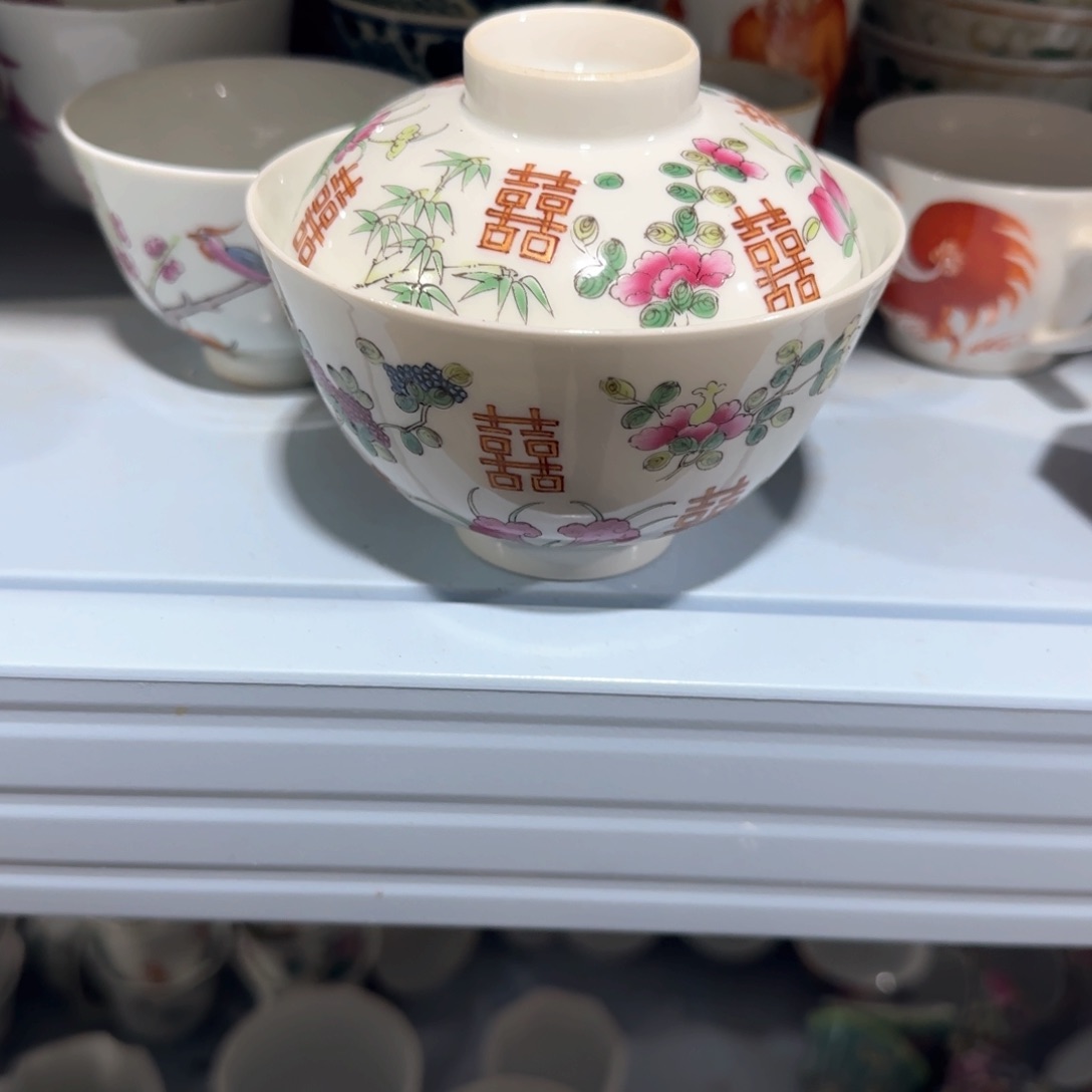 瓷片瓷器和陶瓷艺术的创作过程