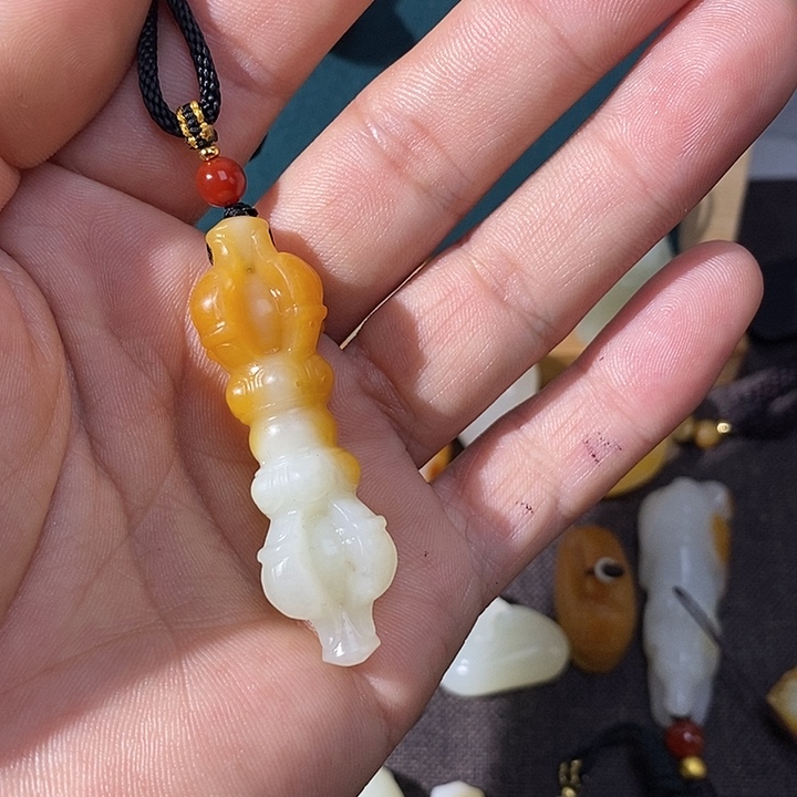 【闪购商品】和田玉挂件未镶嵌只****你