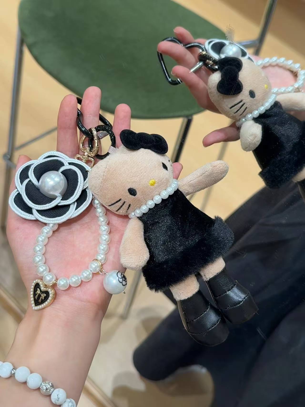 小香KT潮玩手机壳挂件DIY饰品挂饰创意个性ins手机链