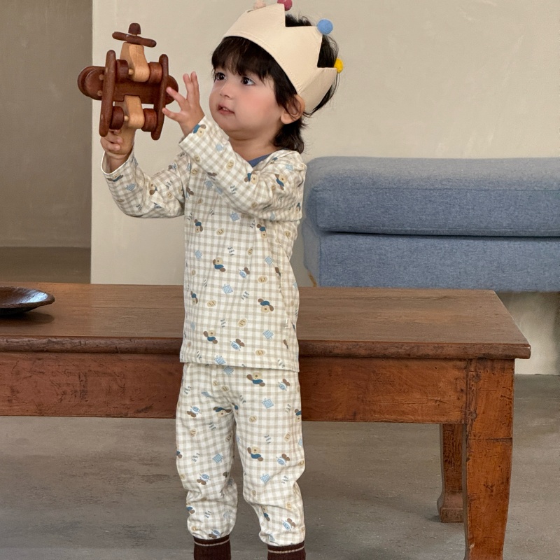 梵米蒂2025新款儿童莱卡男童家居服亲肤柔软LK套装2401