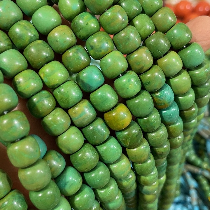 玛瑙/玉髓合金珠宝半成品一条9mm菜籽绿老型