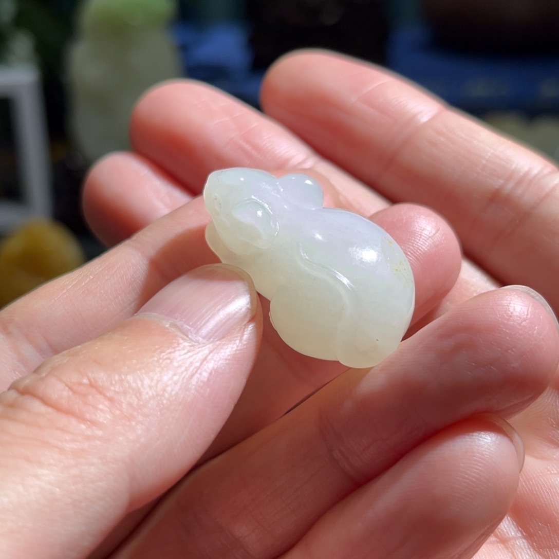 和田玉吊坠(不含链)未镶嵌数钱