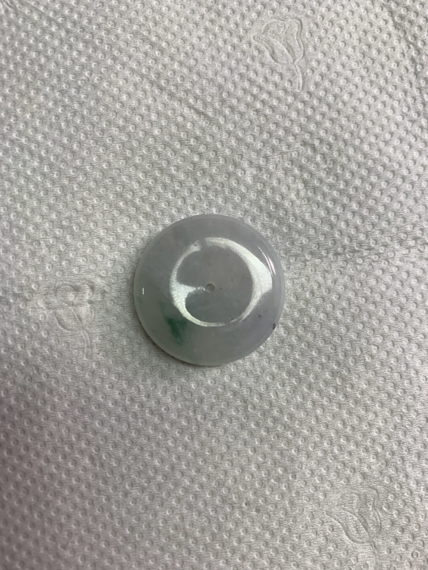 玉如军意翡翠珠宝