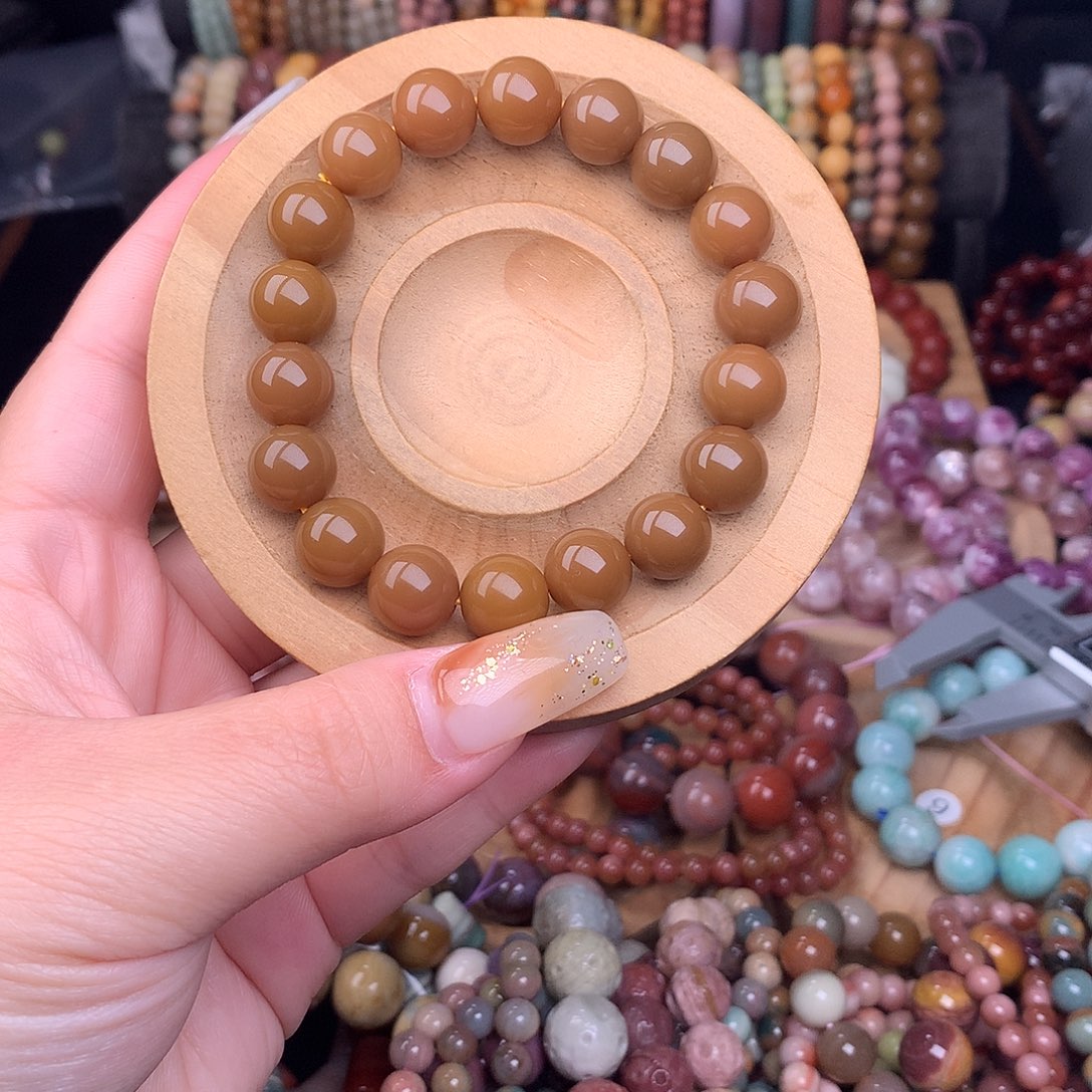 石英质玉未镶嵌手串9