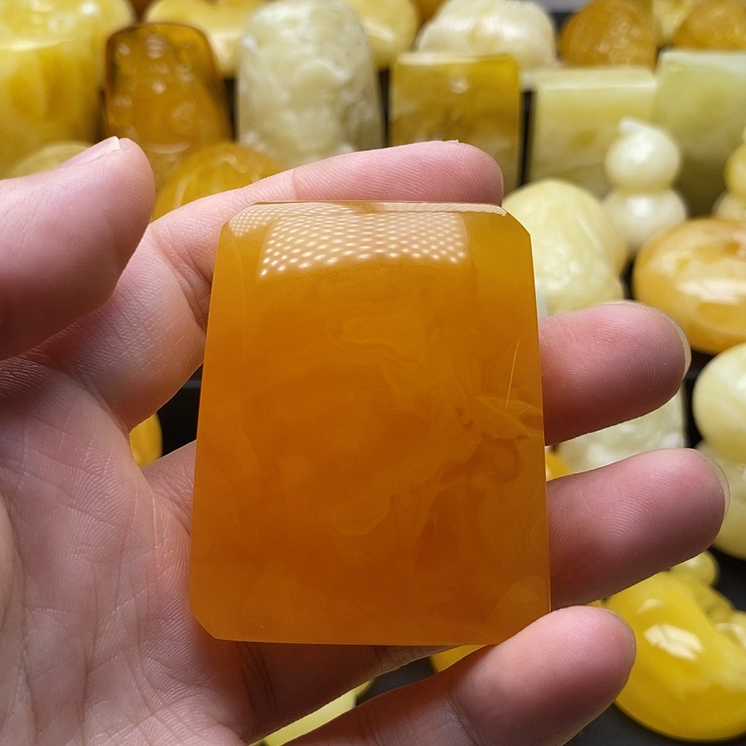 琥珀颈饰未镶嵌琥珀蜜蜡吊坠