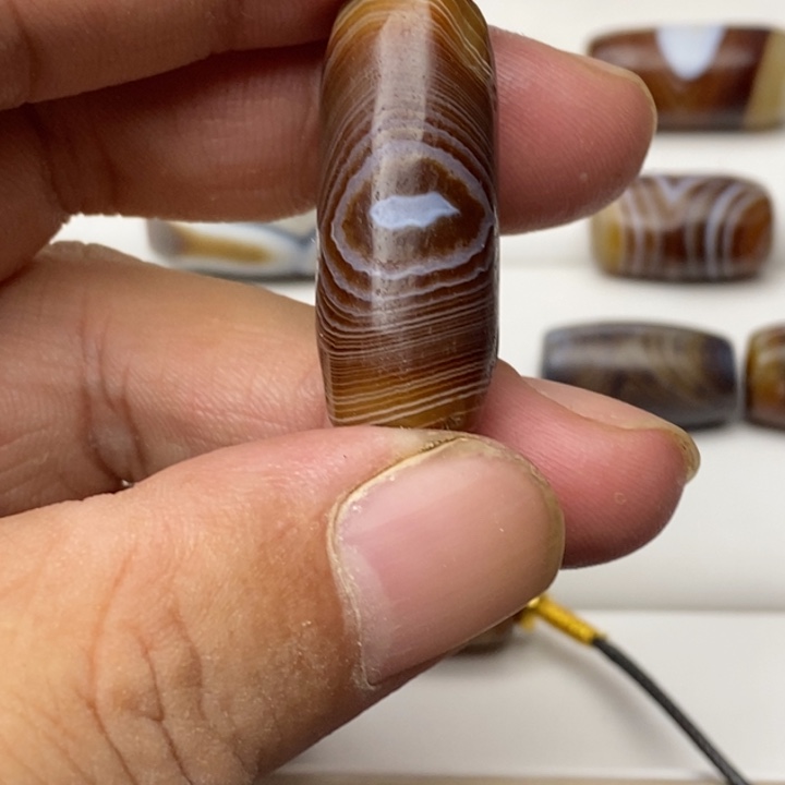 空***云玛瑙/玉髓未镶嵌颈饰