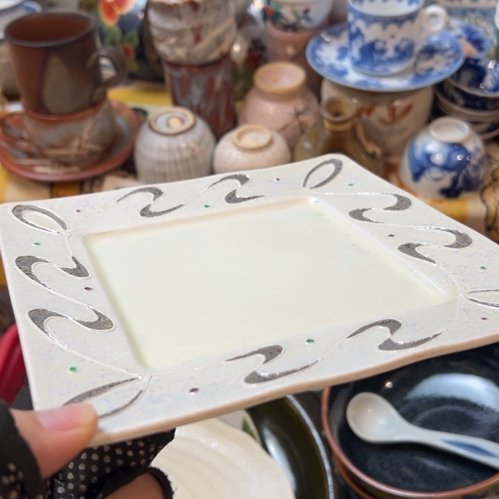 Y***i感谢您致电贵阳中联