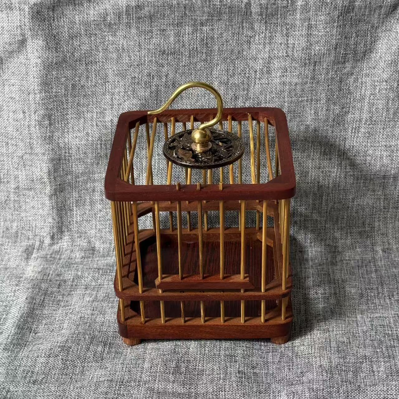 蝈蝈笼子精美款式8.5×8.5cm（顺丰包邮  偏远地区不包邮）