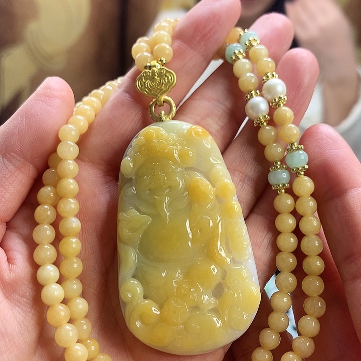 翡翠颈饰未镶嵌吊坠