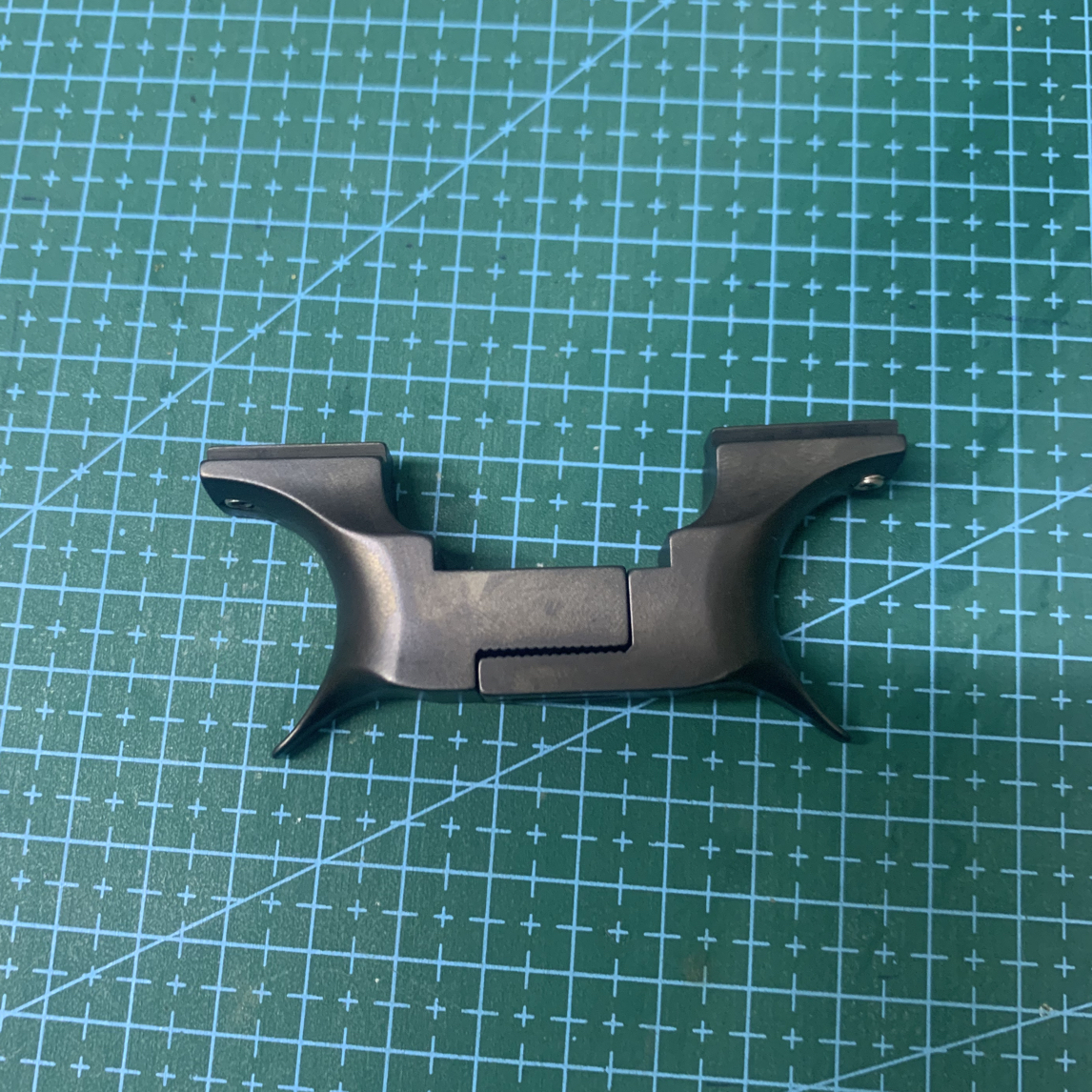 捡漏全新倡弘二代黑武士引领者弓臂 钛合金 通用vip搭配配件