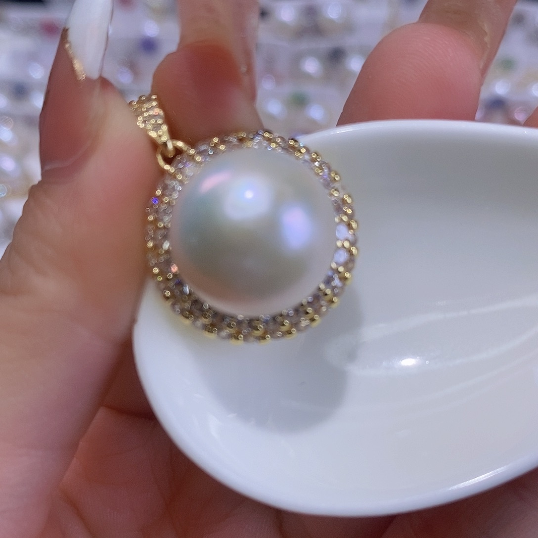 淡水珍珠合金颈饰