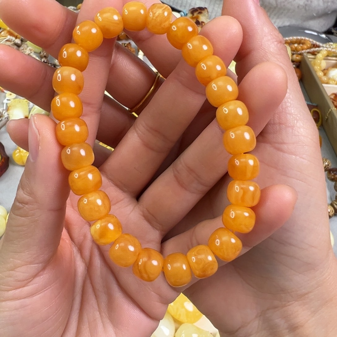 蜜蜡裸石未镶嵌蜜蜡