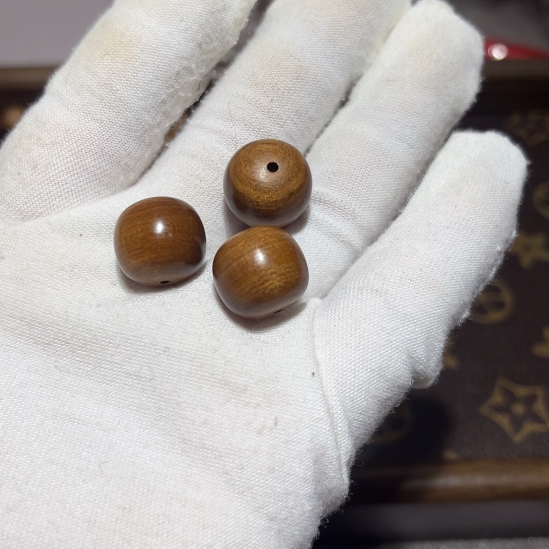 檀香木老山檀1314散珠