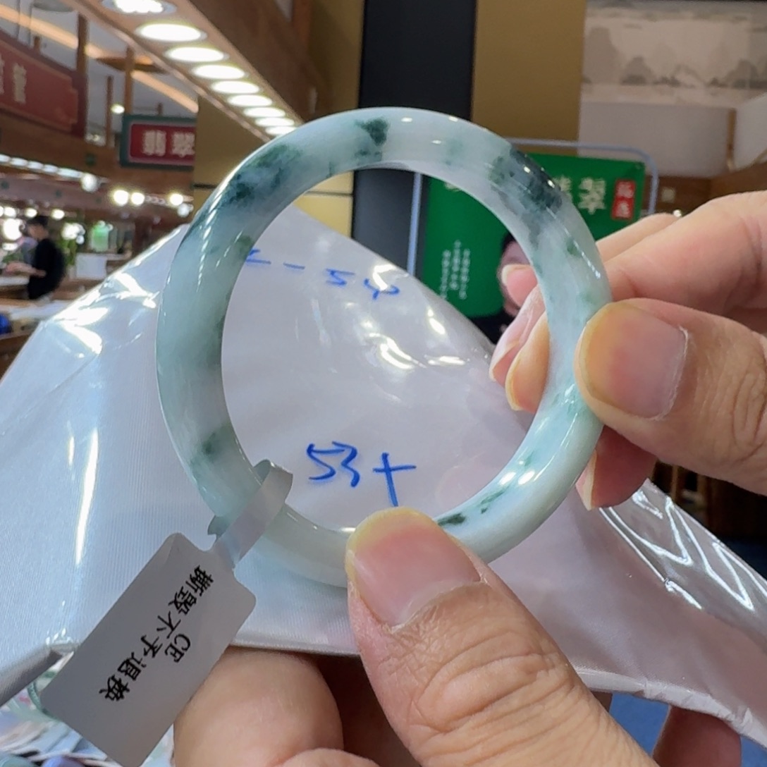 翡翠手镯未镶嵌纯天然缅甸翡翠A货