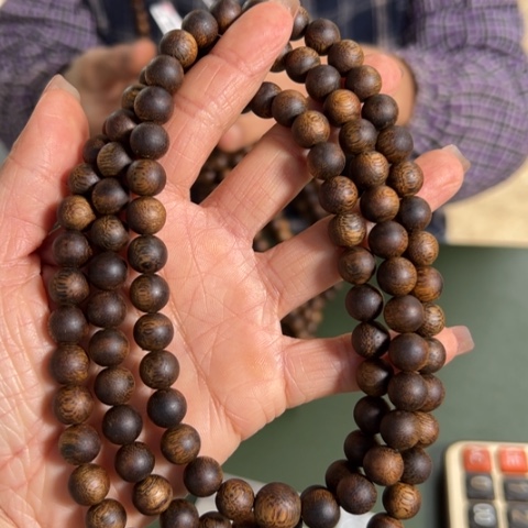 沉香手串红土乌身38克卡0.9多样性发1条