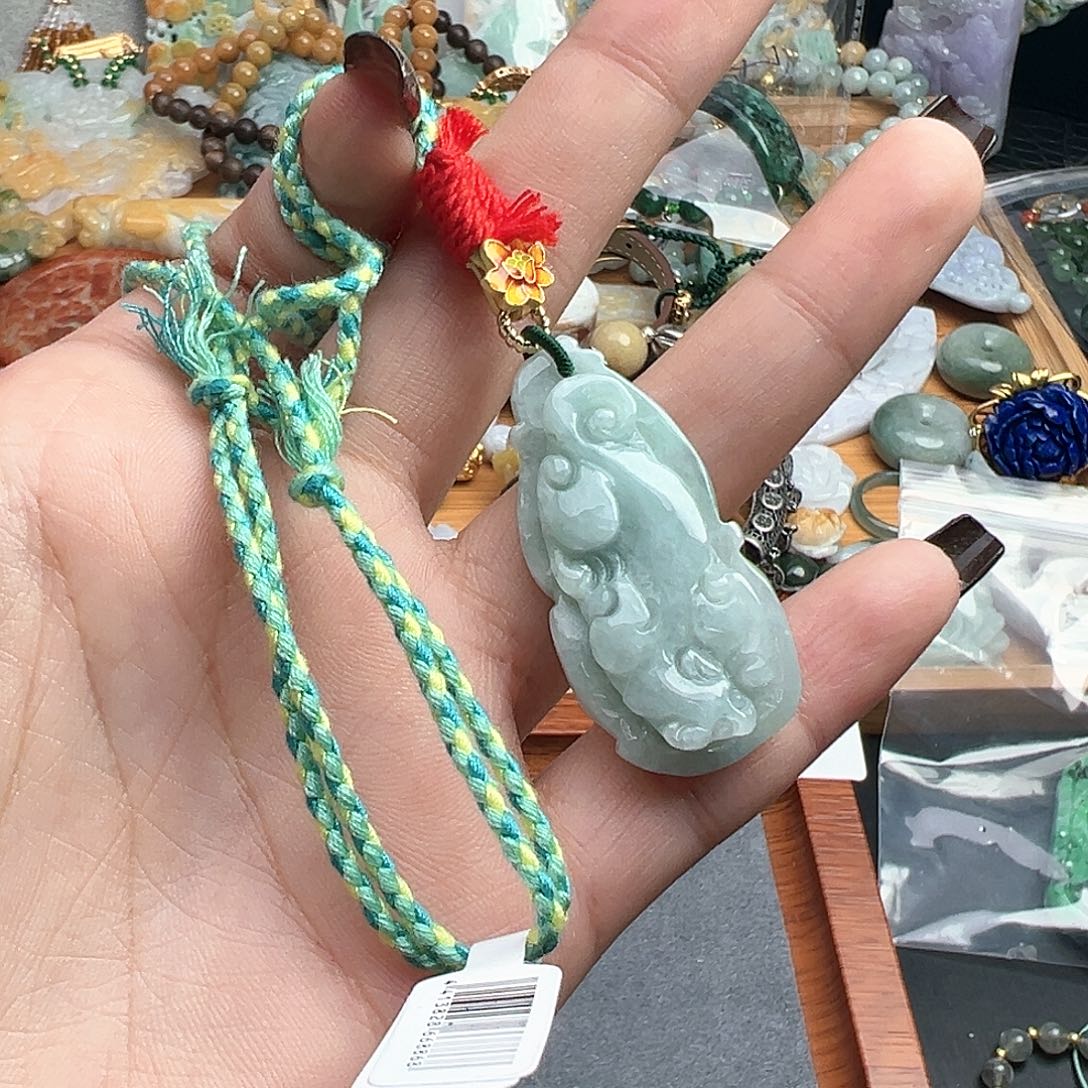 翡翠吊坠(不含链)未镶嵌吊坠