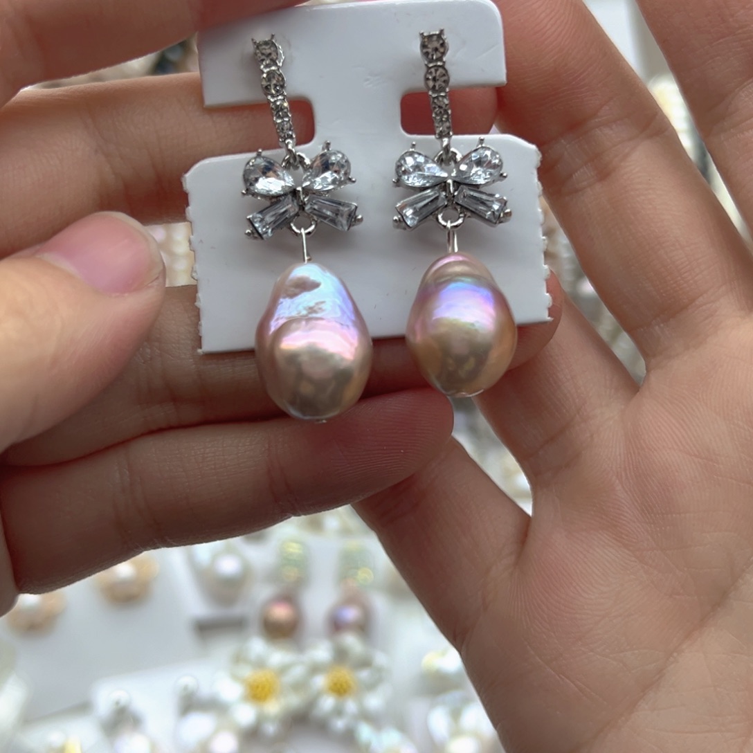 未镶嵌淡水珍珠颈饰