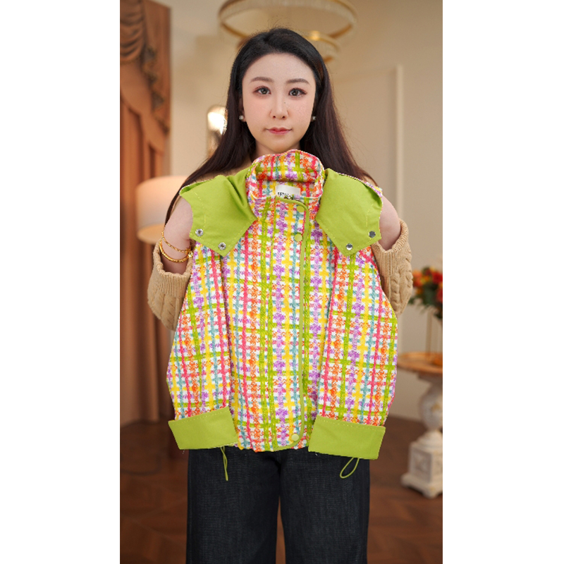 女童外套春秋款2025新款洋气儿童连帽春装运动上衣9509