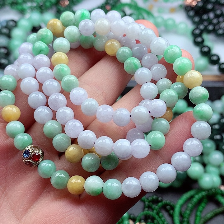 翡翠颈饰未镶嵌项链