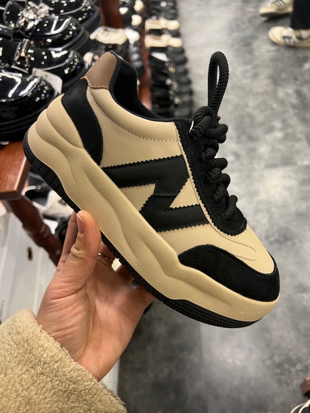 9108-2秋季新款真皮厚底小白鞋女百搭运动休闲板鞋熊猫老爹鞋子