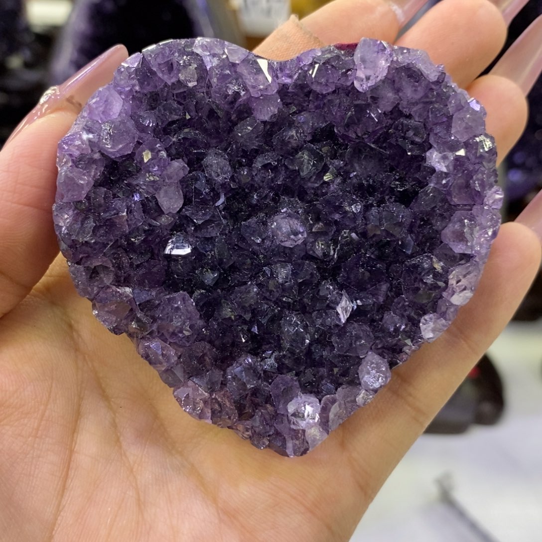 未镶嵌紫晶大型摆件（非配饰）心