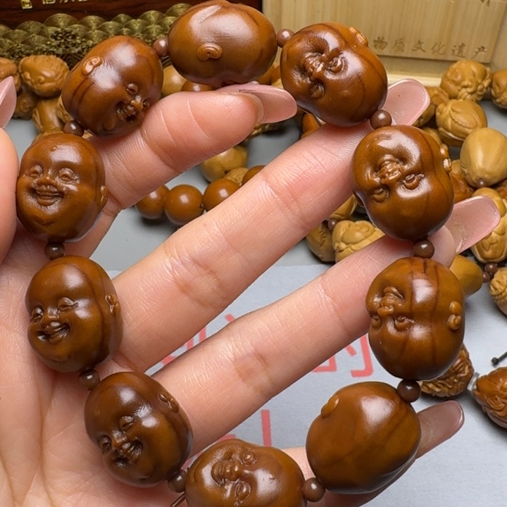 橄榄核手串/手链十分开心