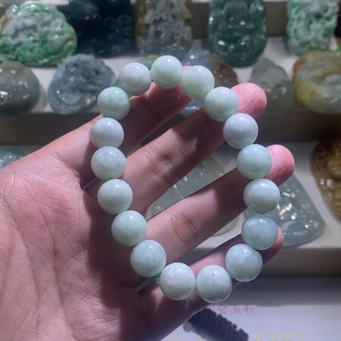 【闪购商品】翡翠颈饰未镶嵌珠子