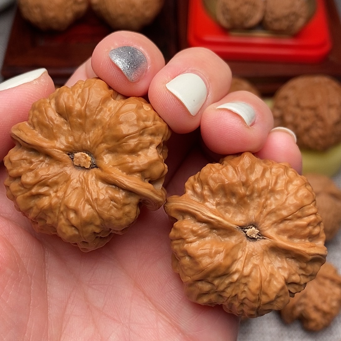 把件文玩核桃蛤蟆头40全品