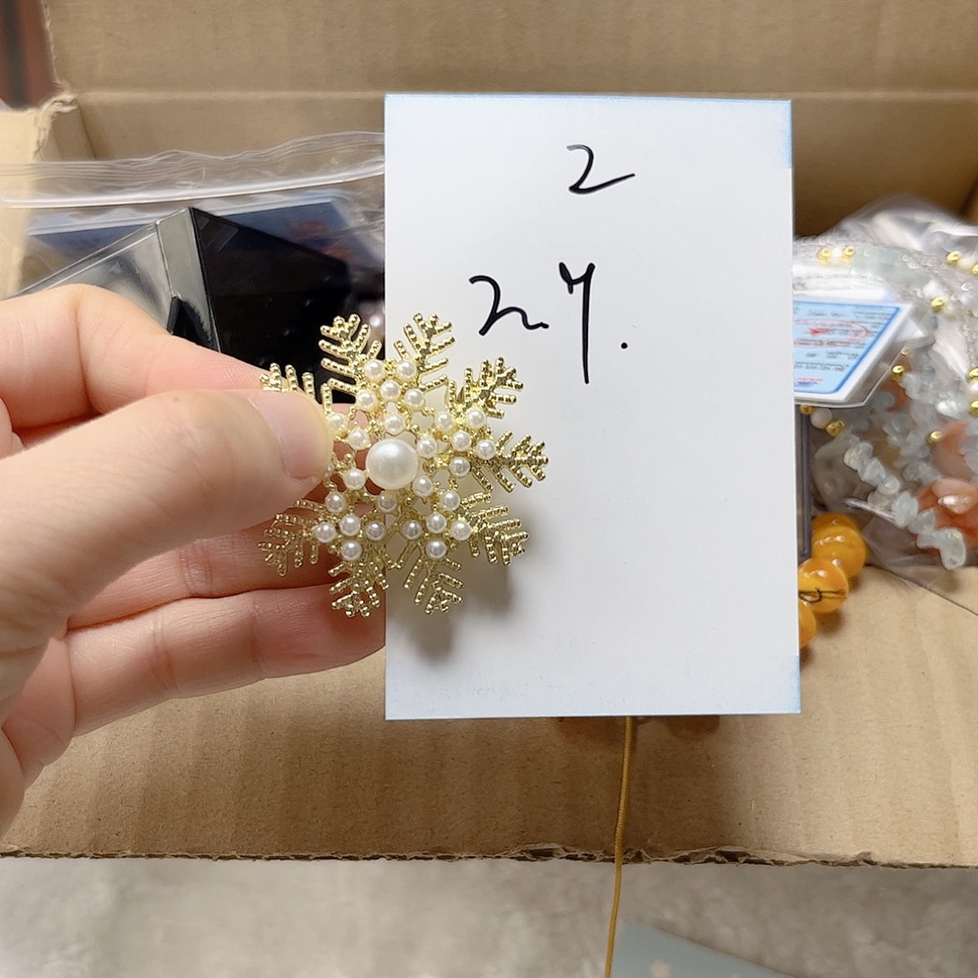 未镶嵌手镯石英质玉