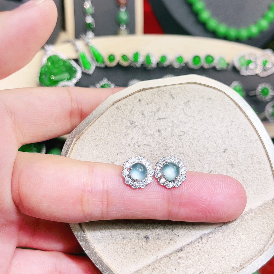 翡翠未镶嵌吊坠(不含链)裸石