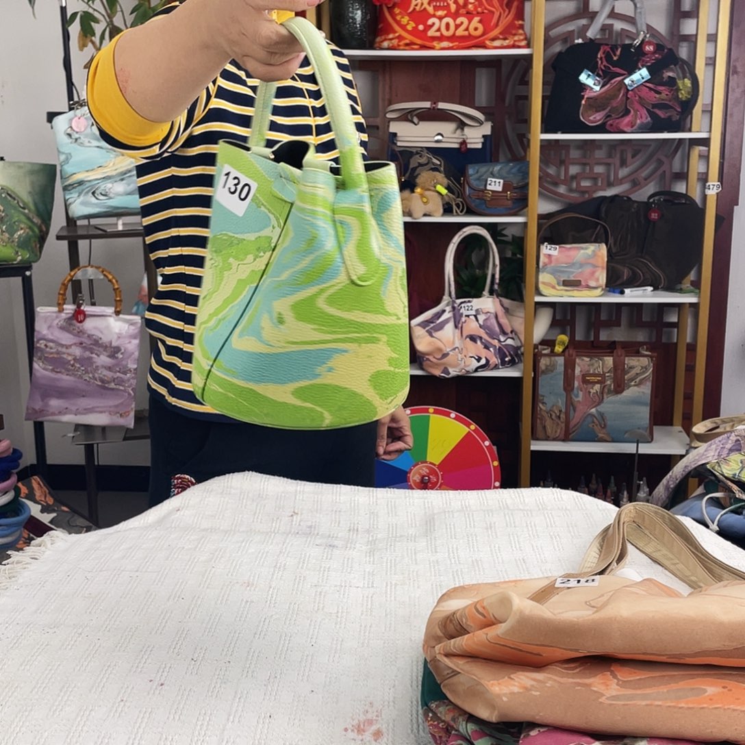 S***7牦牛剖层皮革130号水通不通不换