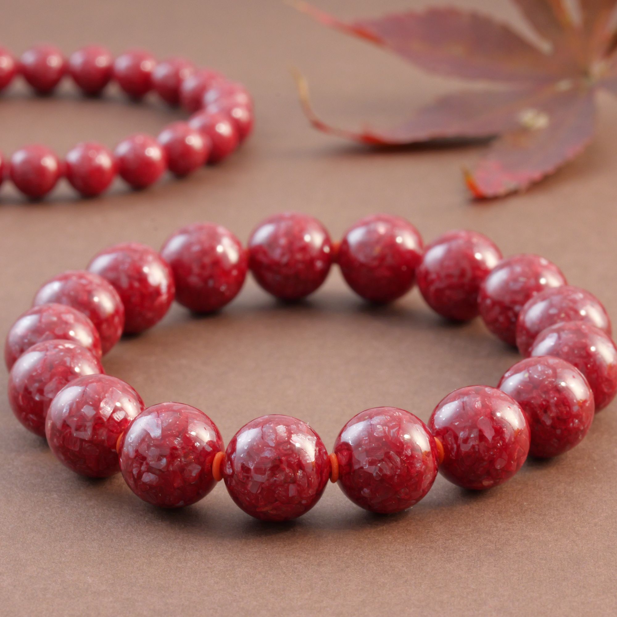 天然辰砂万山高透光朱砂晶体颗粒砂12mm手链男士适戴180斤内