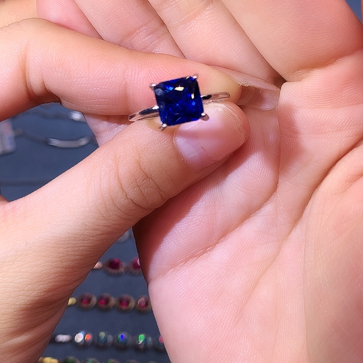 蓝宝石戒指银S925镶嵌