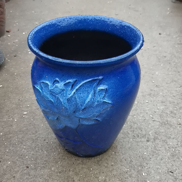 红陶口20高27瑕疵底裂